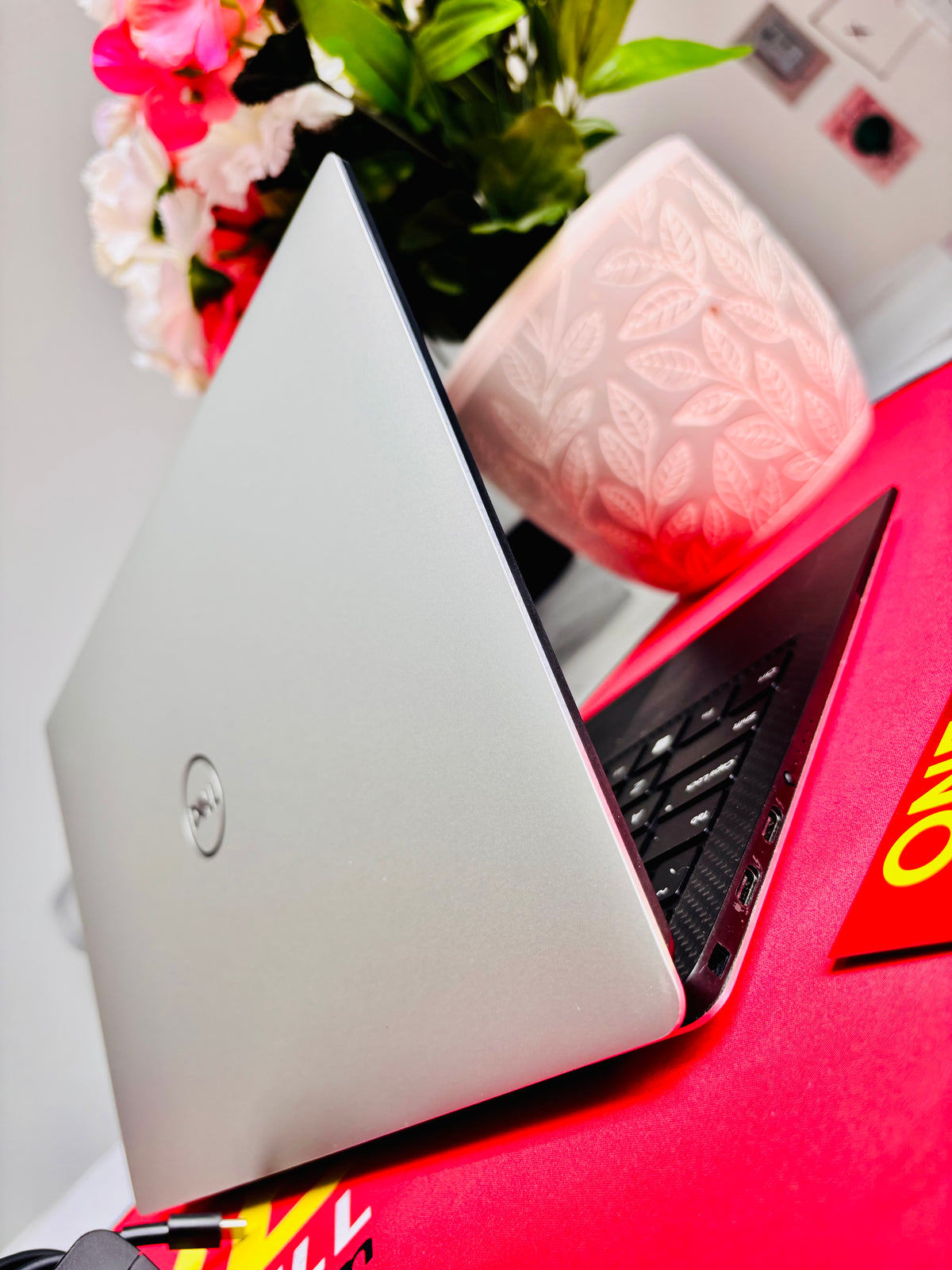 Dell XPS 9305, i7-1165G7 16GB RAM 512GB SSD