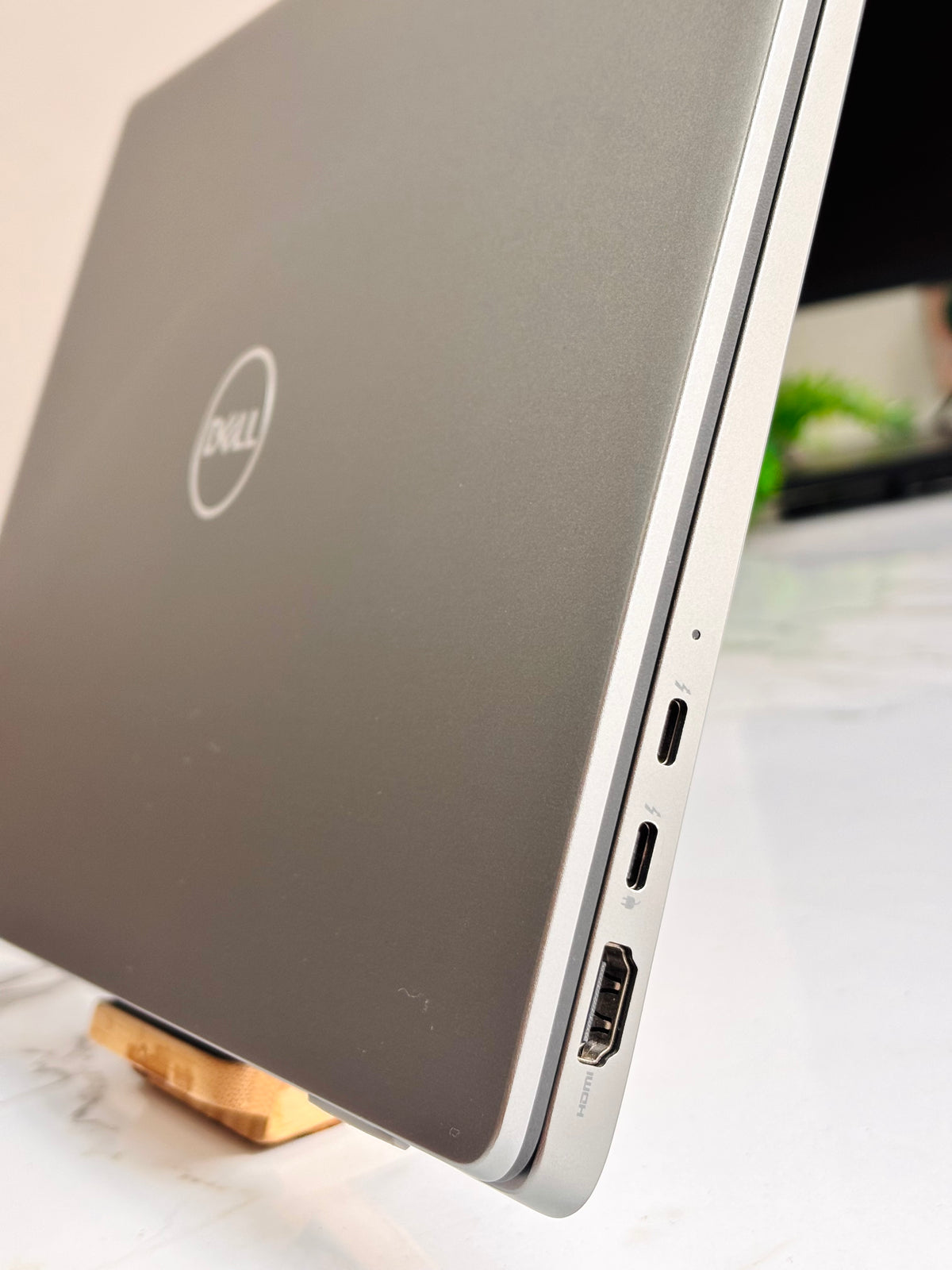 Dell Latitude 7440 i7-13th gen 32/512, Batt 100%