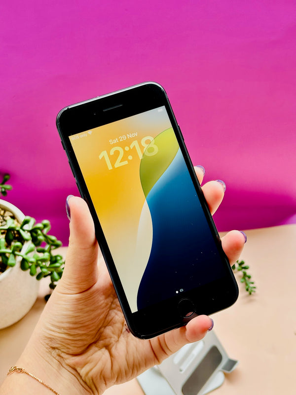 Apple iPhone SE 3RD GEN (128GB), B/C Grade