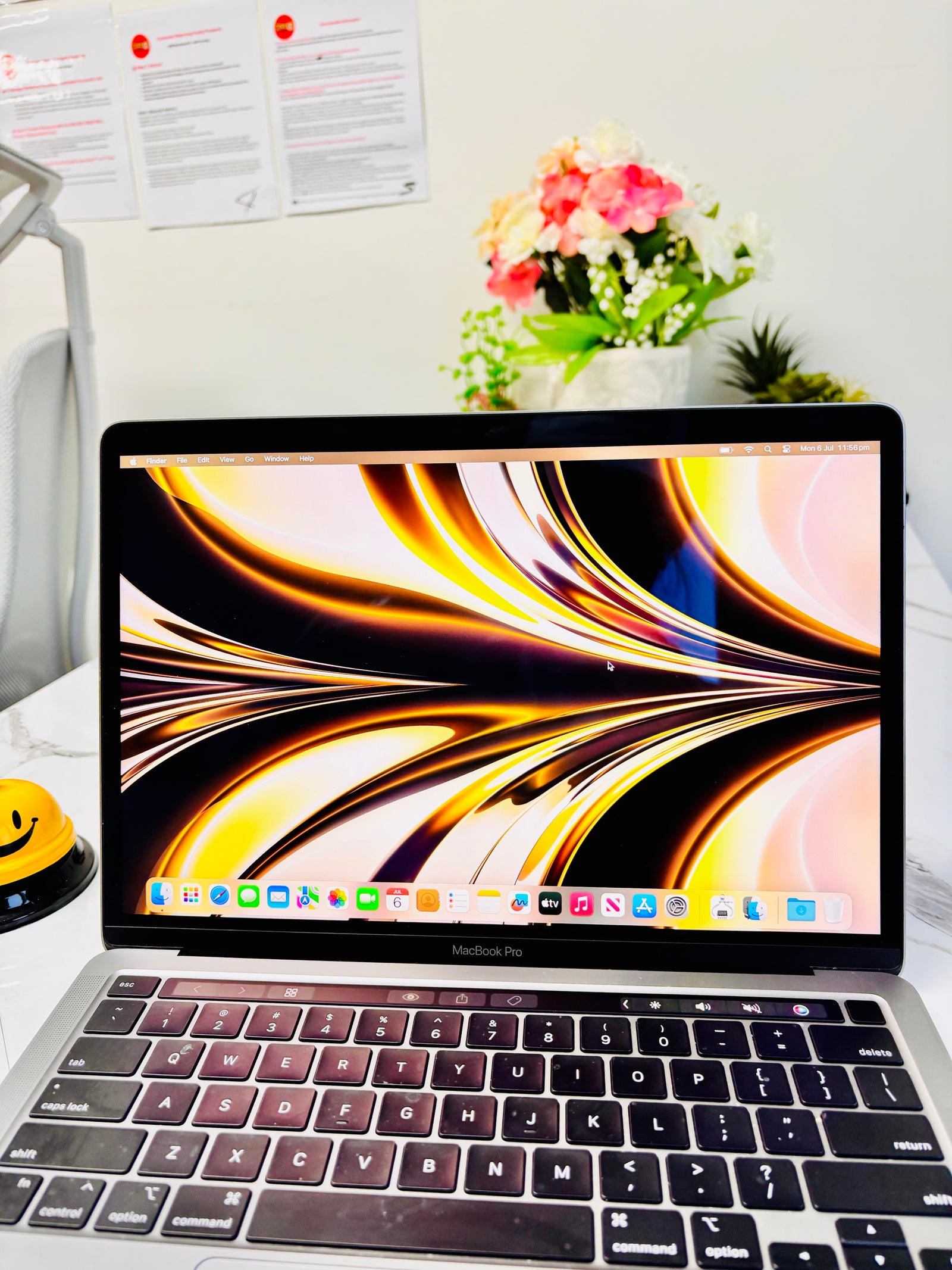 Macbook Pro 13-inch (M2 Processor) 8GB RAM, 512GB storage
