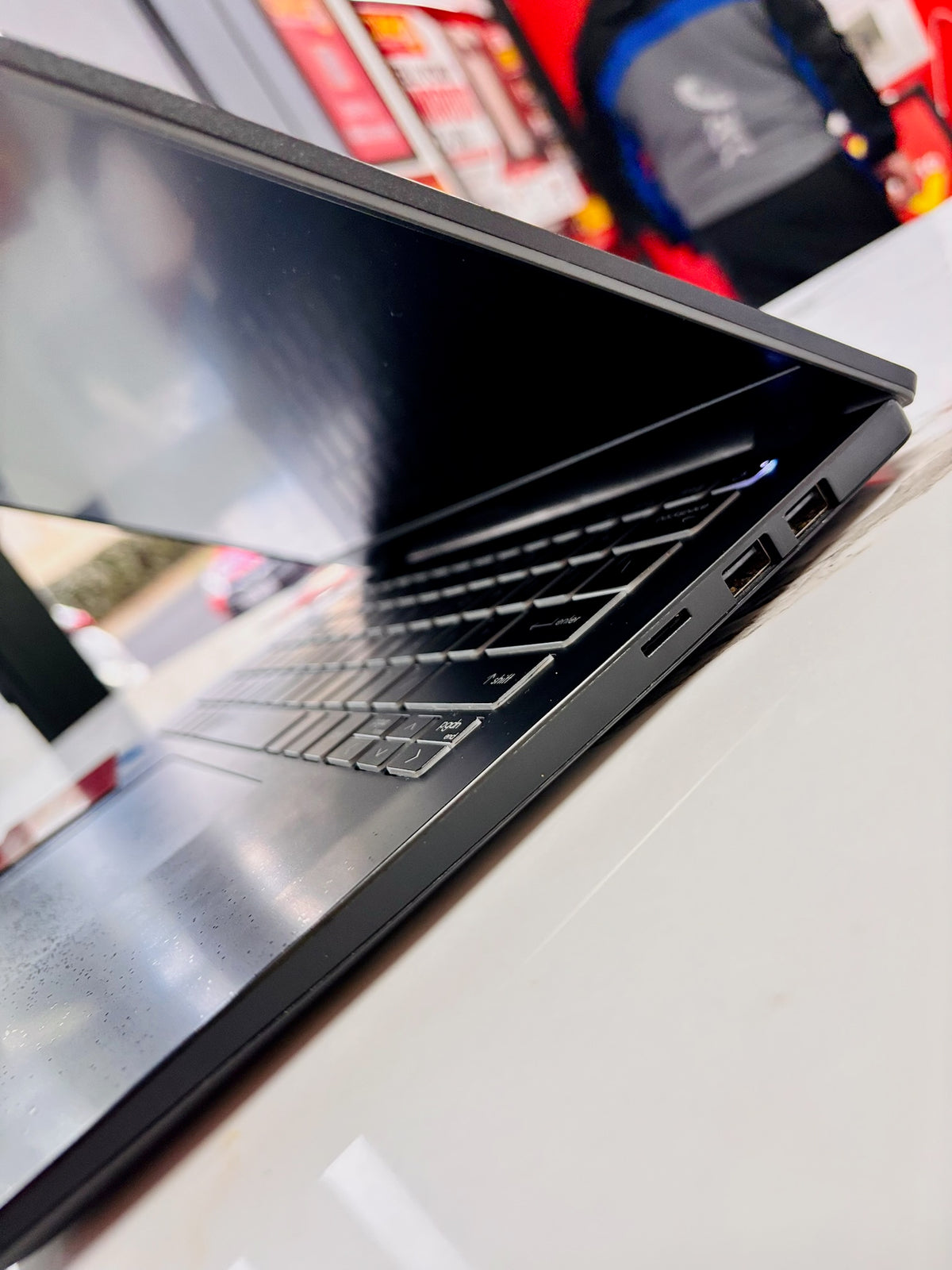 MSI Modern 14