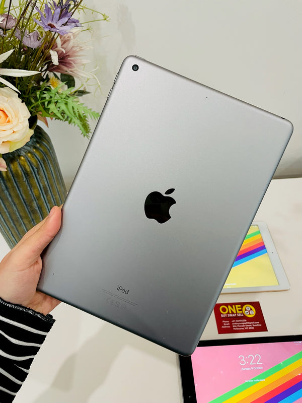 Apple iPad Air 2 (9.7") 64GB Storage