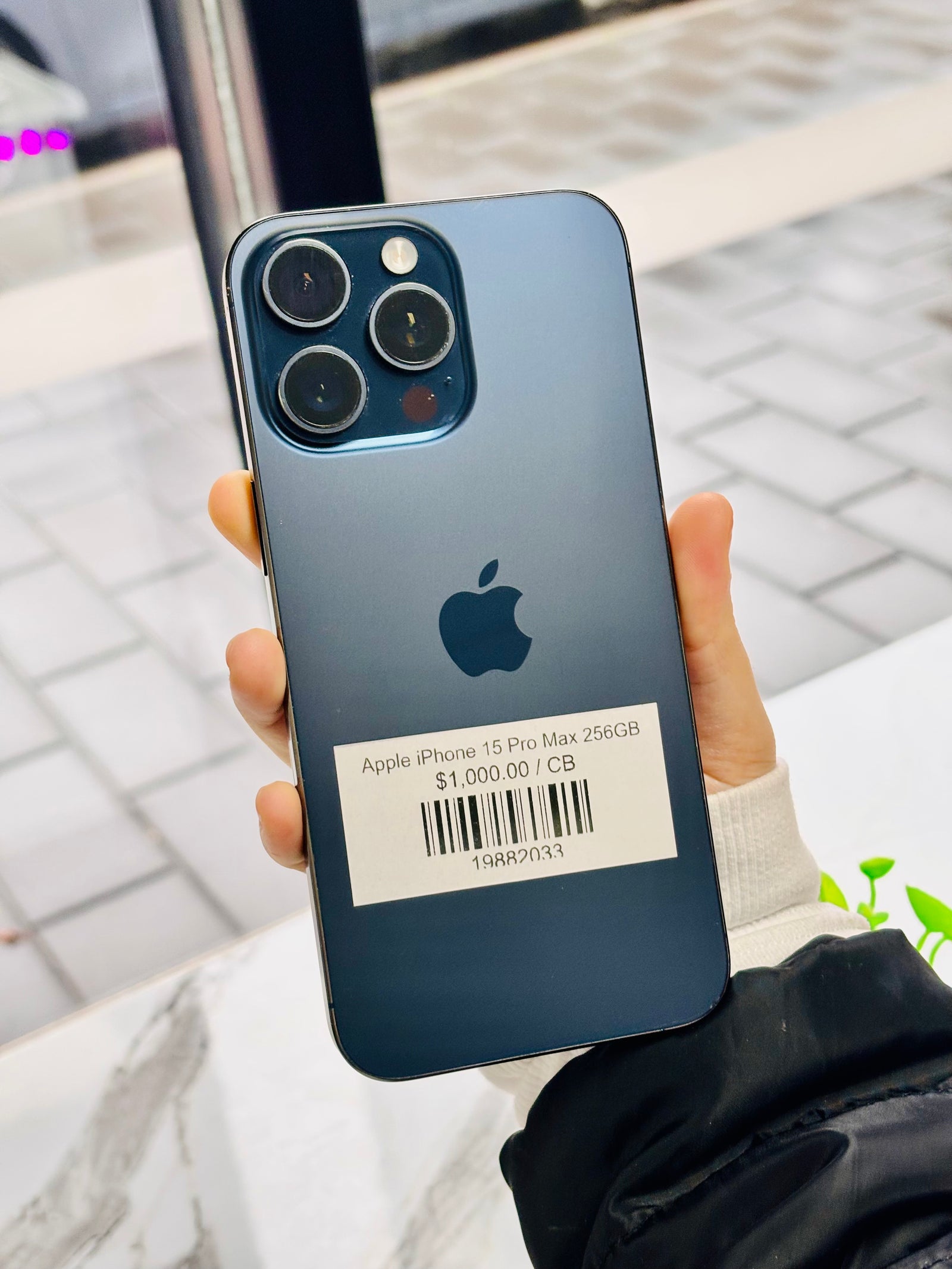 Apple iPhone 15 Pro Max 256GB