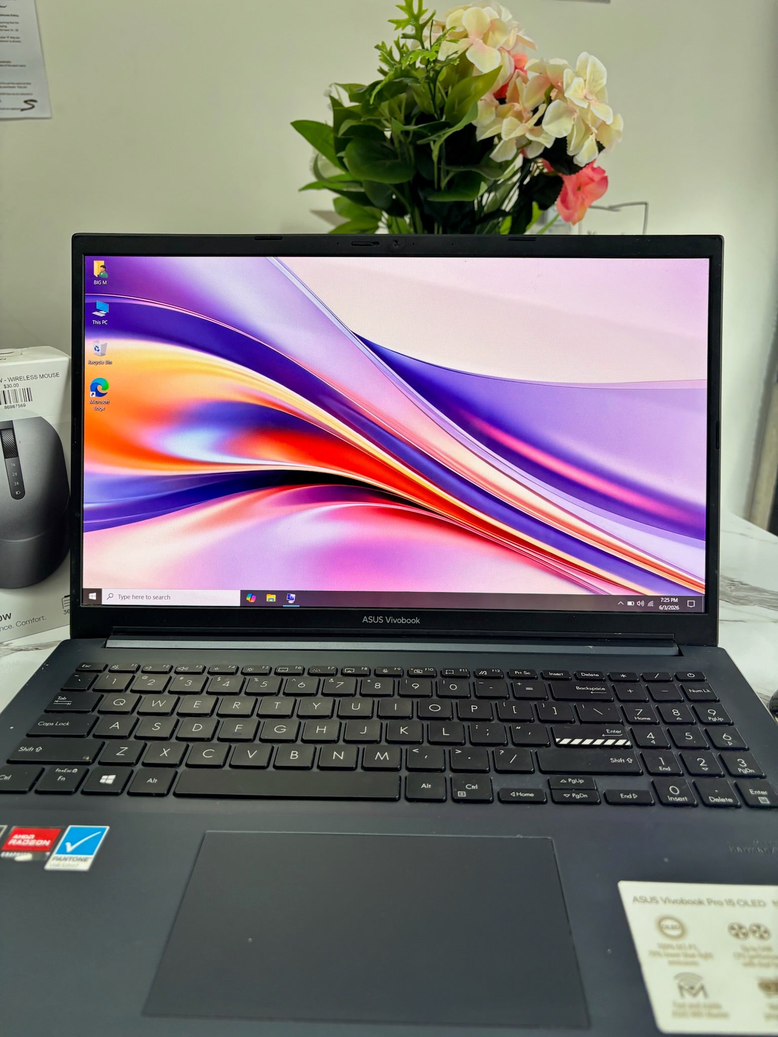 ASUS Vivobook 15 OLED |  Ryzen 5 5600h | 8GB RAM | 512GB