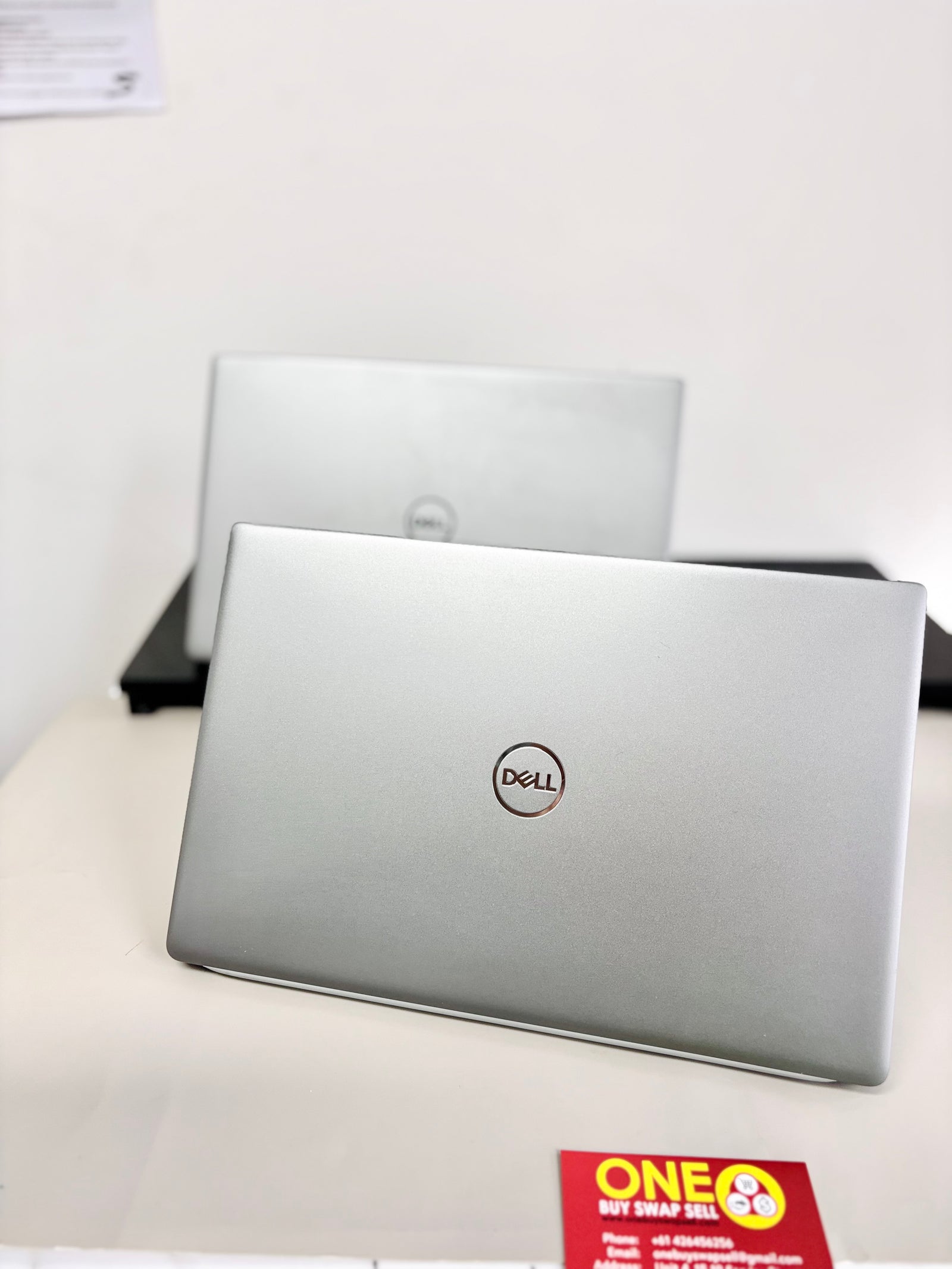 Dell Latitude 3301, Intel core i5-8265U@1.60GHz, 8GB/256GB , HD Screen