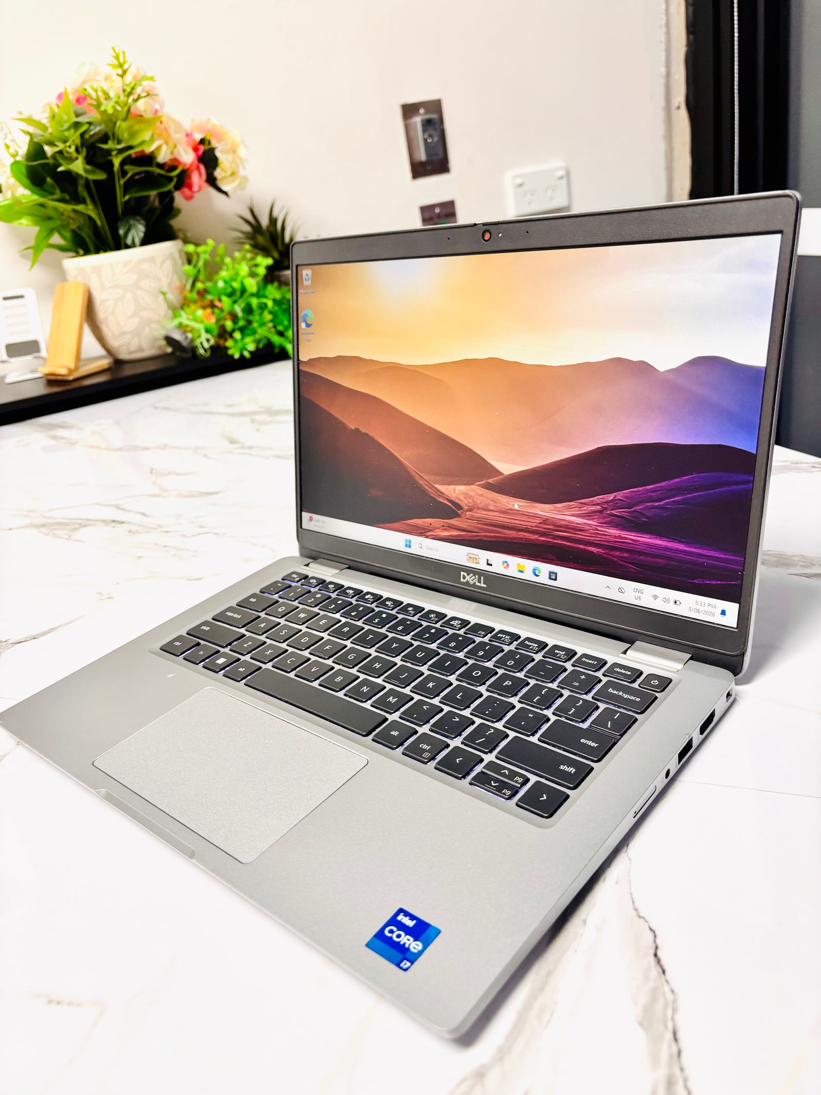 Dell Latitude 5320, Core i7-1185G7 @3.00GHz, 16GB RAM 256GB SSD, Batt 50%