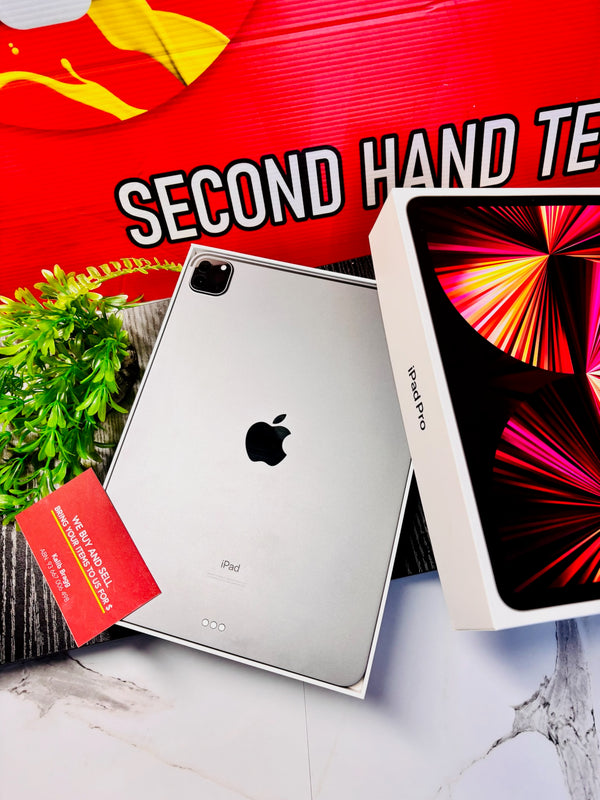 Apple iPad Pro M1 Chip, 11-inch (3rd Generation) 128GB, Wi-fi, UNLOCKED, with Box