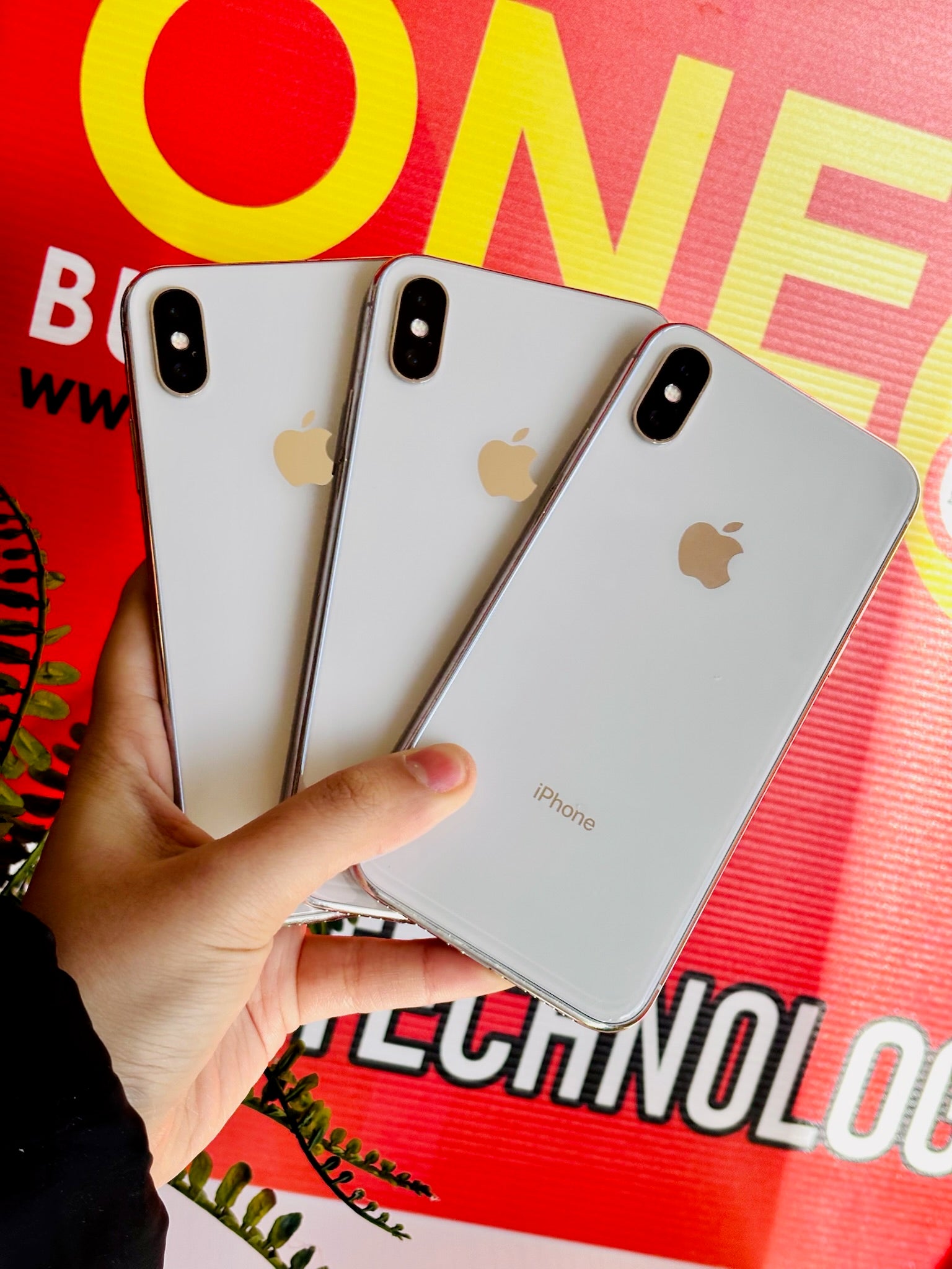 Apple iPhone X  64GB Unlocked Smartphone