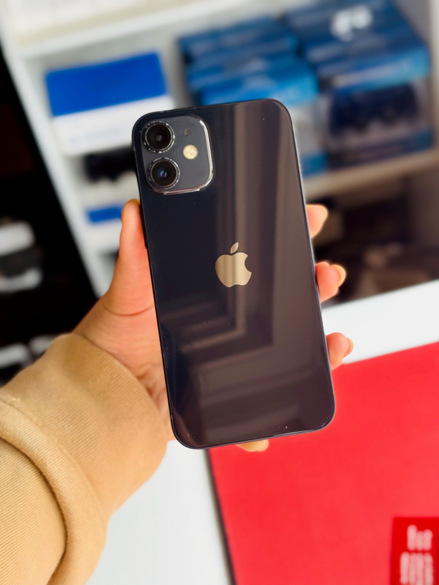 iPhone 12 64GB BLACK
