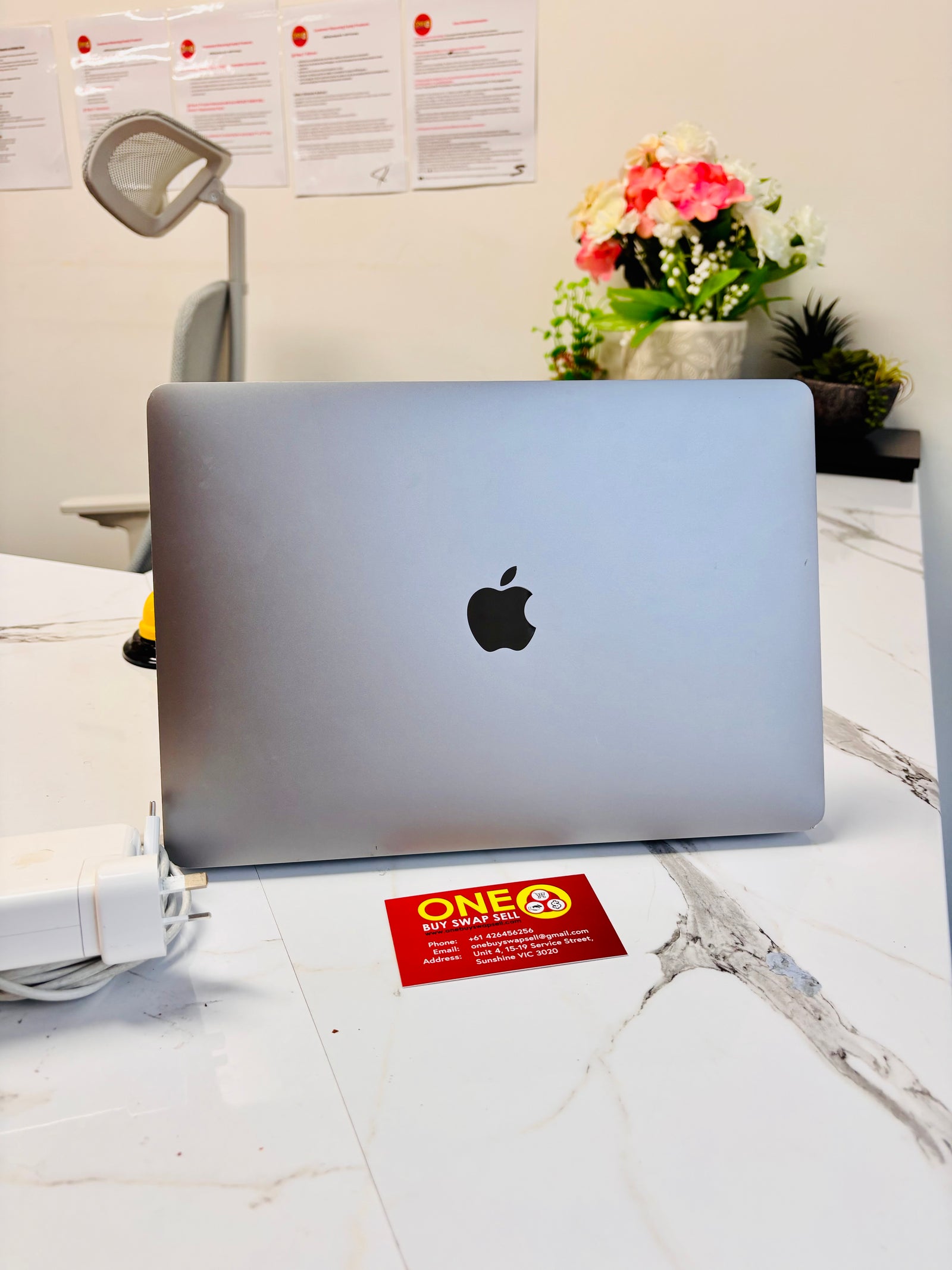 Macbook Pro 13-inch (M2 Processor) 8GB RAM, 512GB storage