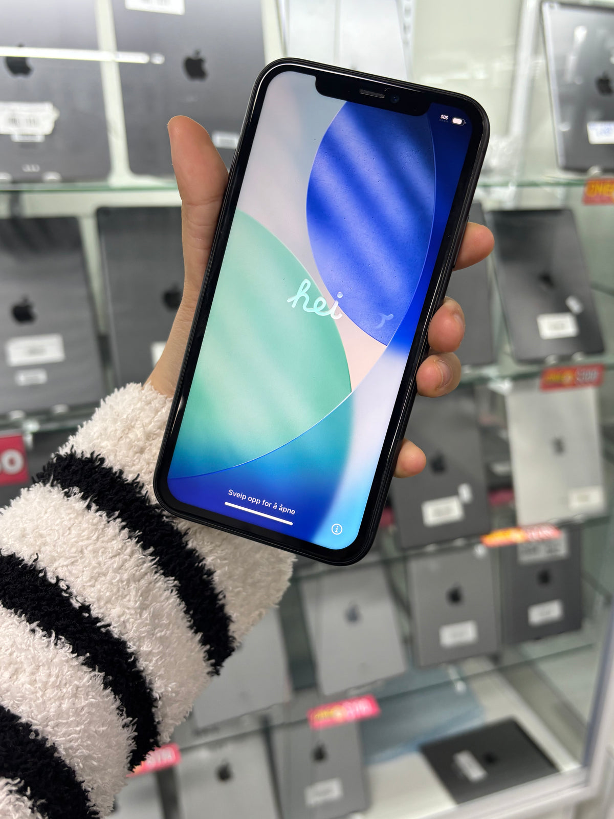 Apple iPhone 11 64GB Unlocked