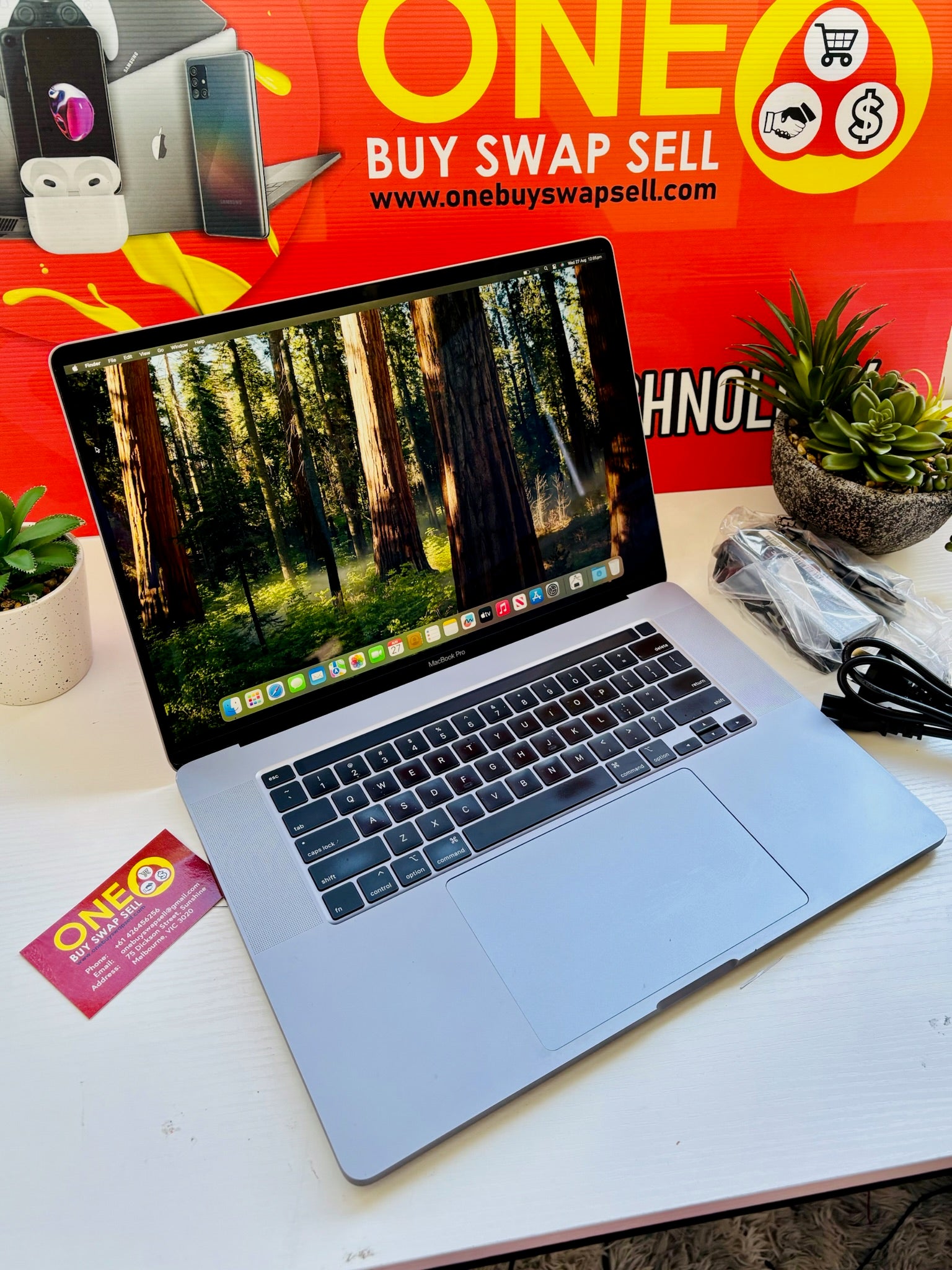 Apple Macbook Pro 2019 (16") intel i7/ 16GB RAM/ 512GB SSD