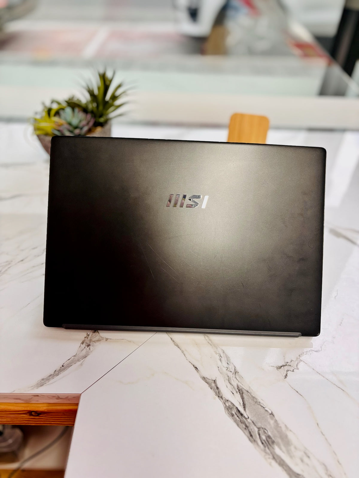 MSI Modern 14