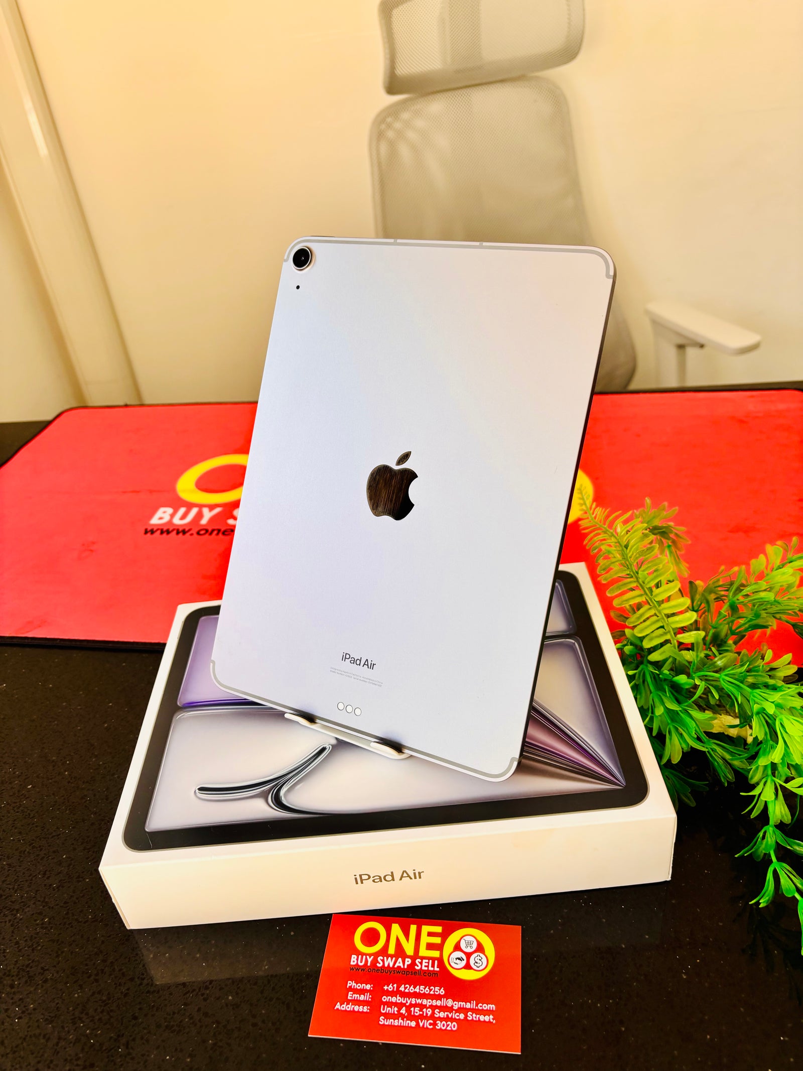 (BOX) Apple iPad Air 2024 (M2 Chip), 11”, 128GB Storage, Cellular + Wifi