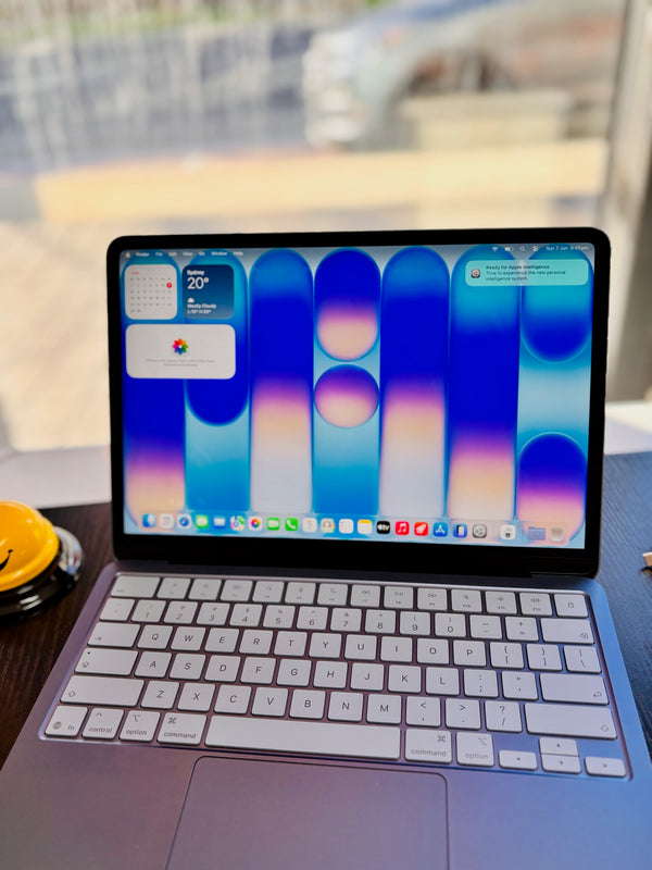 (BOX) MACBOOK NEO (2026), 256GB storage 8GB RAM, Like new Excellent