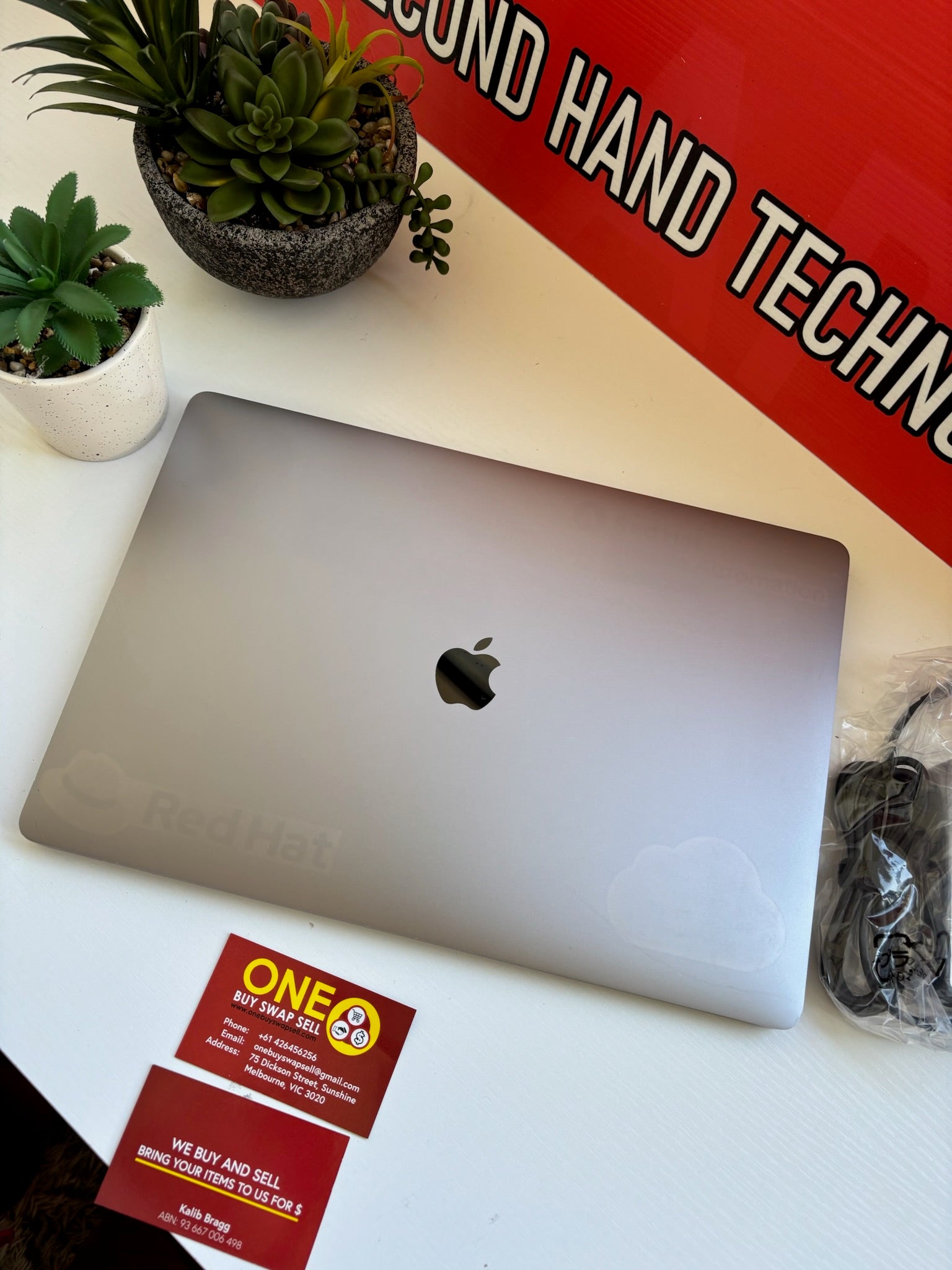 Apple Macbook Pro 2019 (16") intel i7/ 16GB RAM/ 512GB SSD